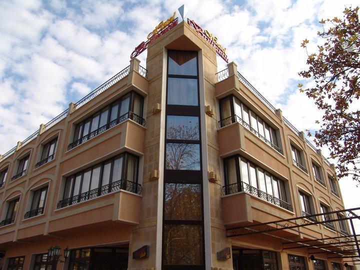 Hotel Brilliantin Sliven Екстер'єр фото
